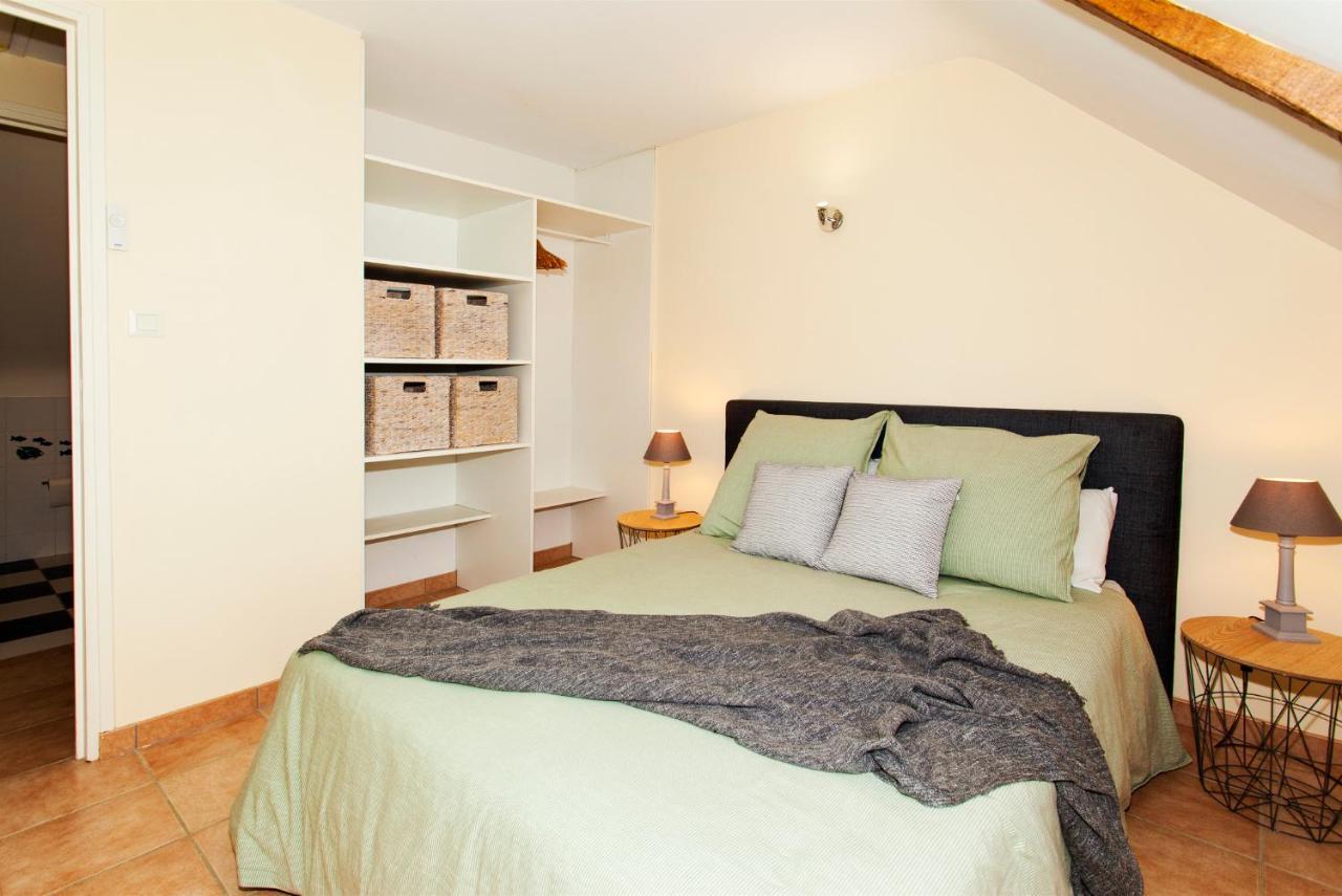 Stone Cottage With Modern Cosy Interior Near To Josselin Perfect Retreat For Writers Or Star Gazers Guégon エクステリア 写真
